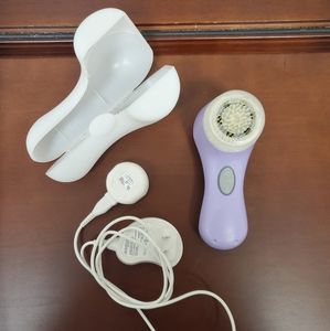 *LAST CALL Clarisonic Mia 2, Case, and Charger